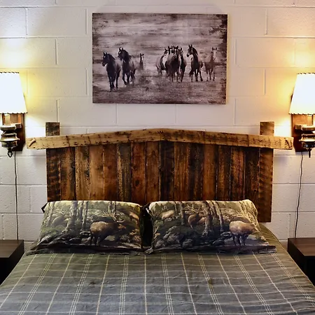 Rocky Mountain Lodge
