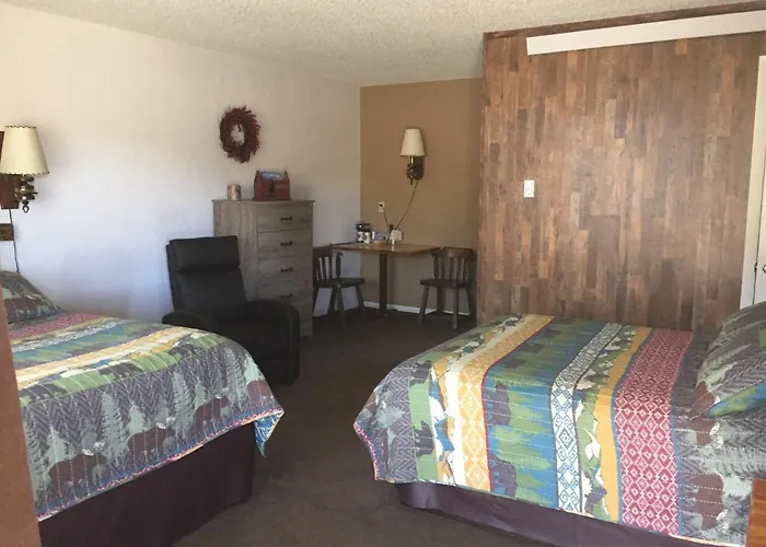 Hotel Rocky Mountain 2*